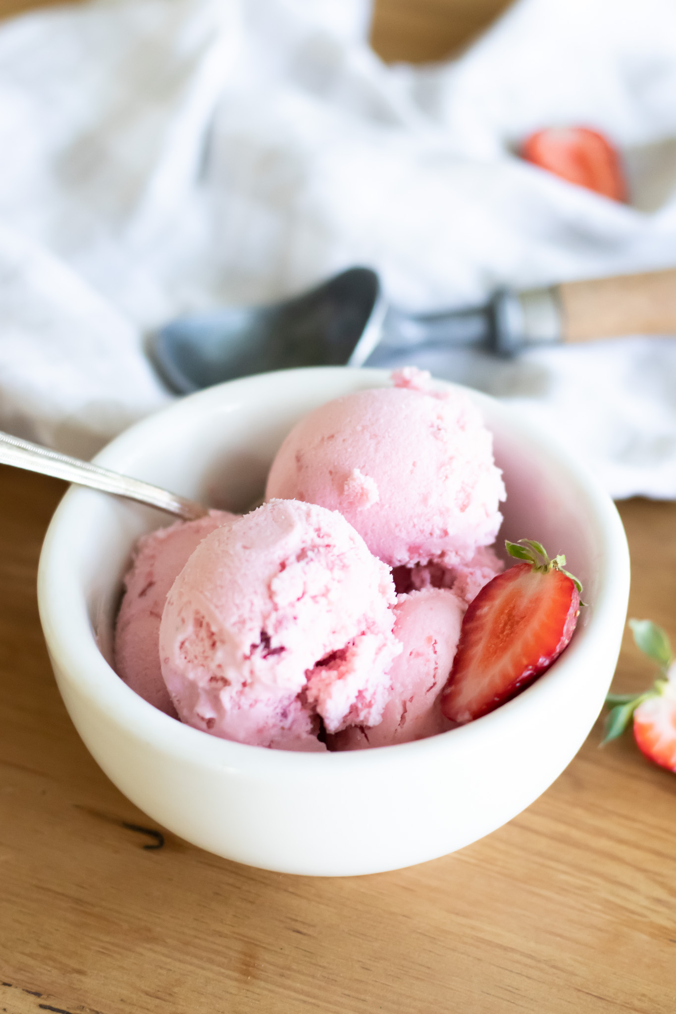 Raw Milk Strawberry Ice Cream Sweetened With Honey The Homestyle Cottage